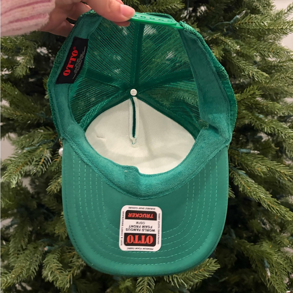 Christmas Trucker Hat with Patches - NWOT - Picture 3 of 3